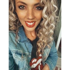 Meet your Posher, Ash